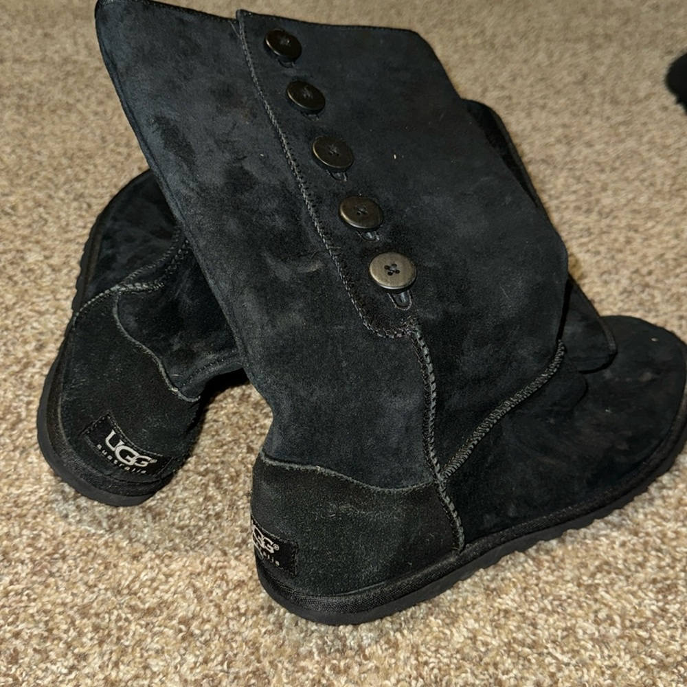 UGG Australia minimally-lined leather boots (8) EUC!